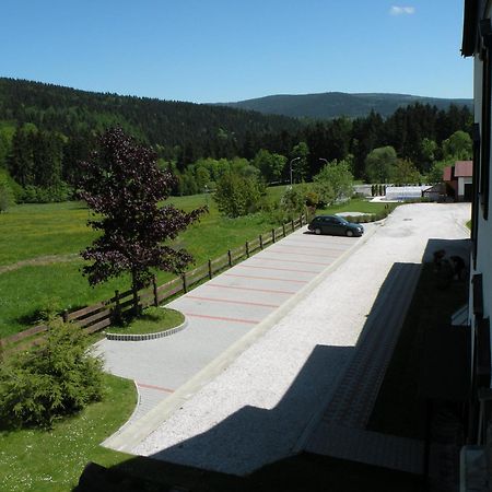 Hotel Lesni Dum Janské Lázně Esterno foto