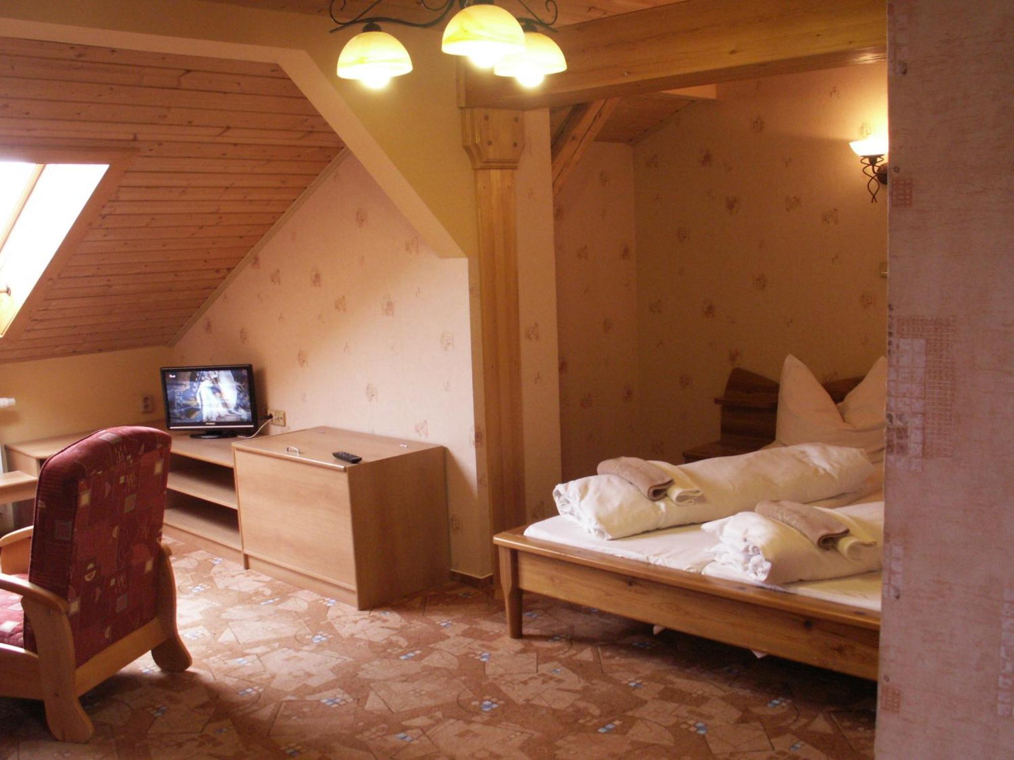 Hotel Lesni Dum Janské Lázně Camera foto