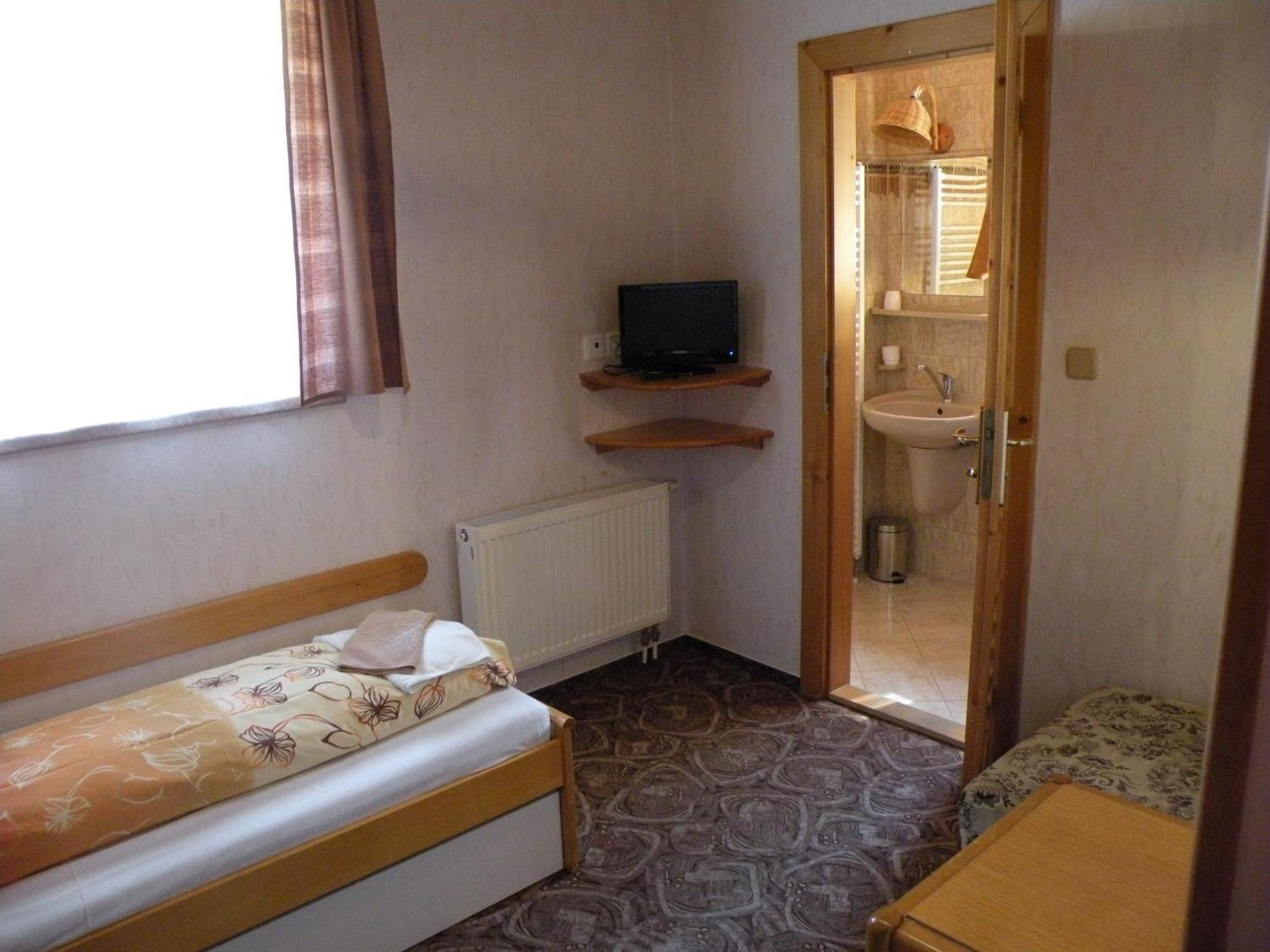 Hotel Lesni Dum Janské Lázně Camera foto
